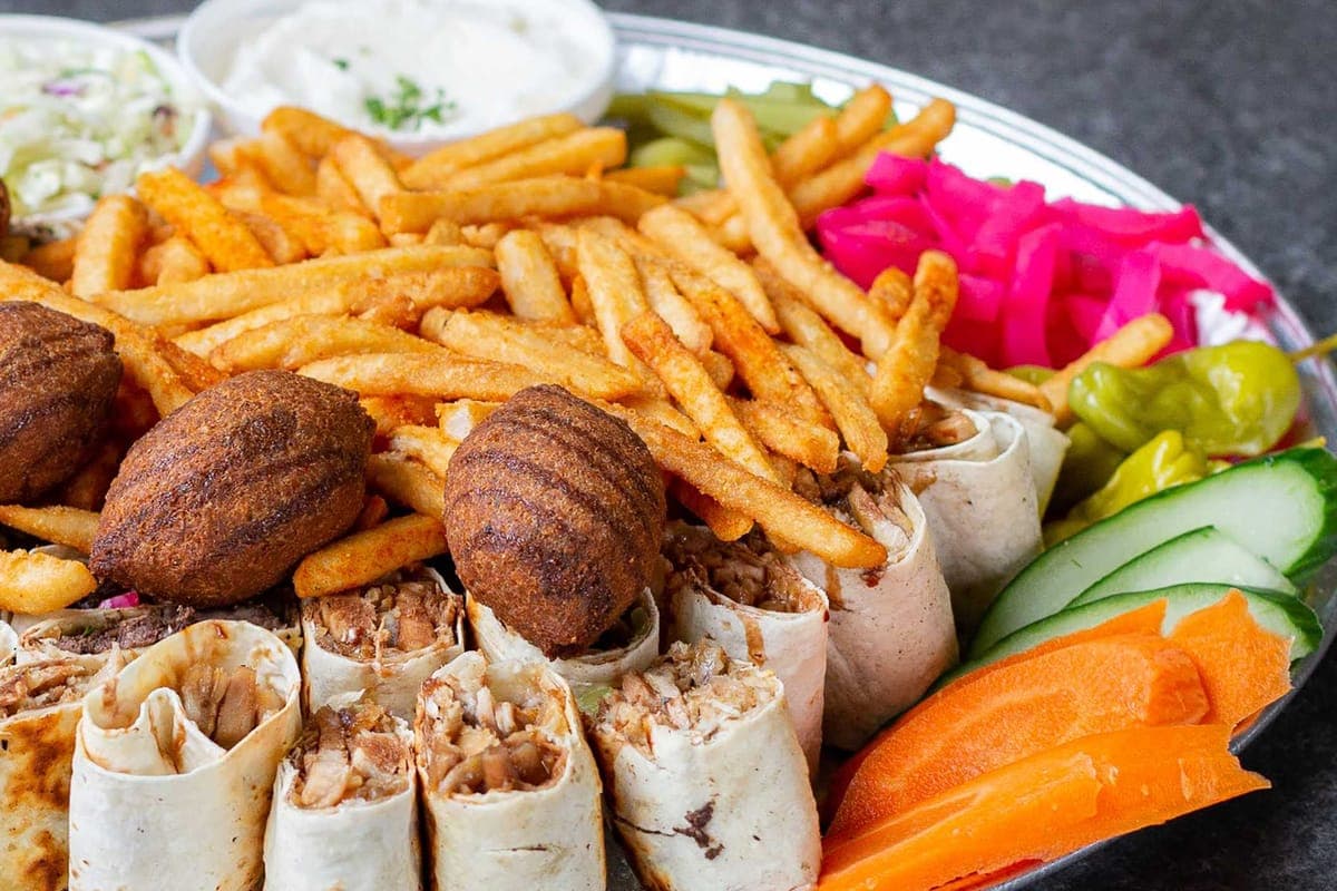 Chicken Shawarma Family Meal (Serves 4-5 people)
