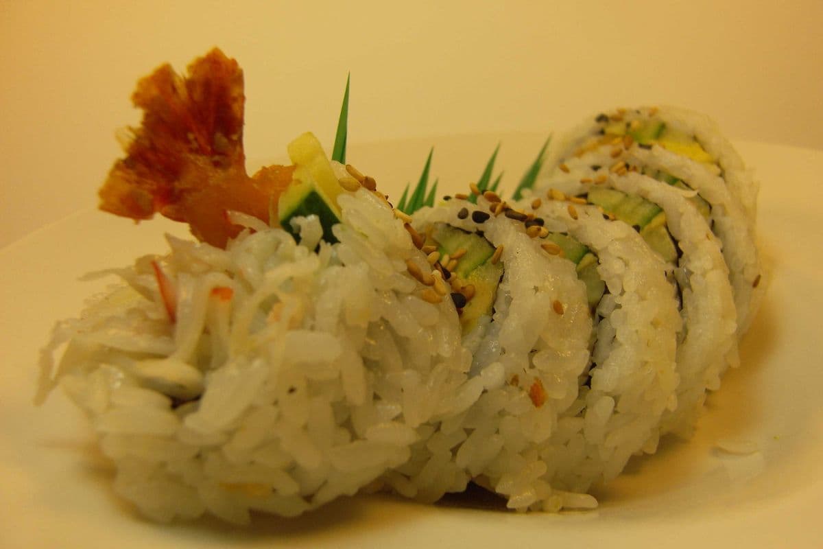 Dynamite Maki (6pcs)