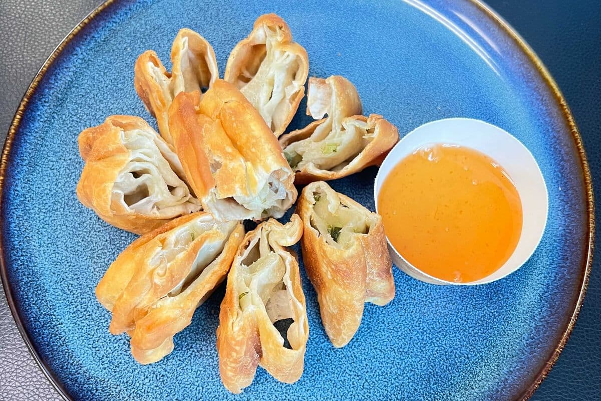 03. Onion Cake 蔥油餅 (1 pc)