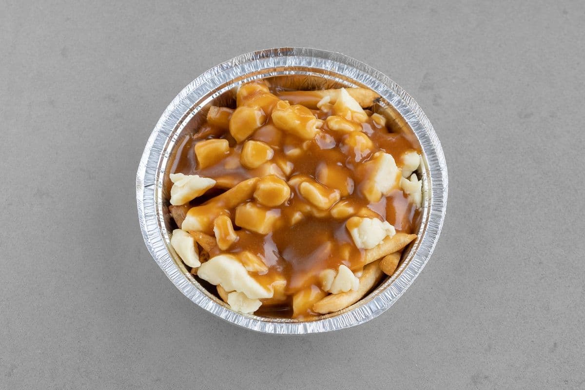 Moyenne poutine regulier