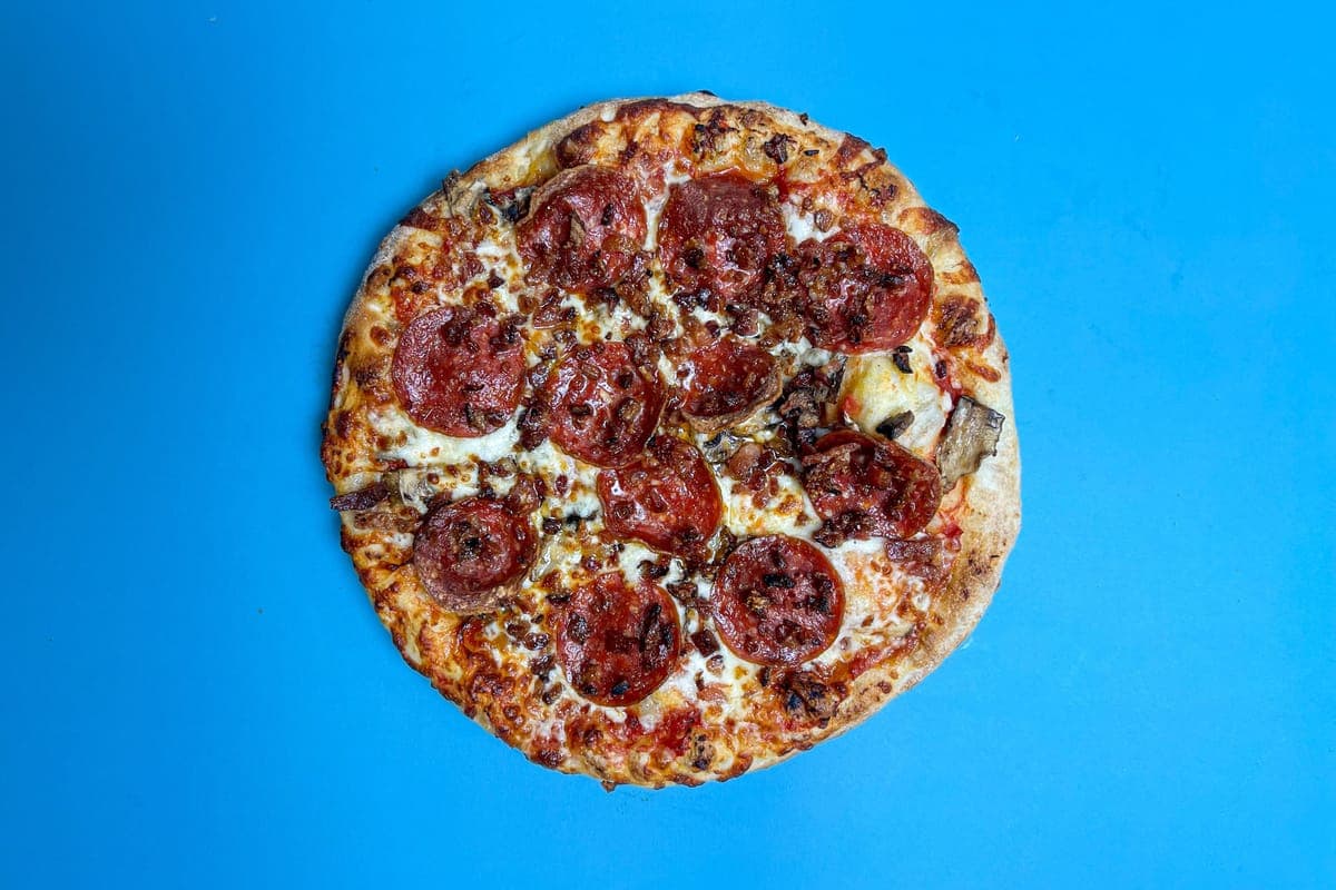 Small Canadian Classic Pizza