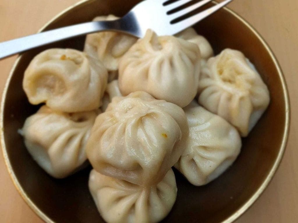 Veg-Momos (10 PCS)