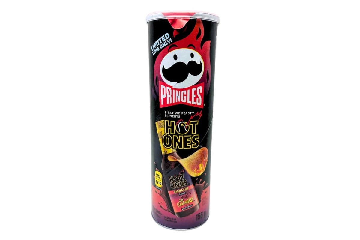 Pringles Hot Ones (158g) (150 Cal)