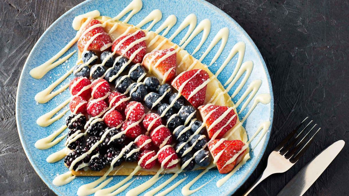 Mixed Berries Crepe