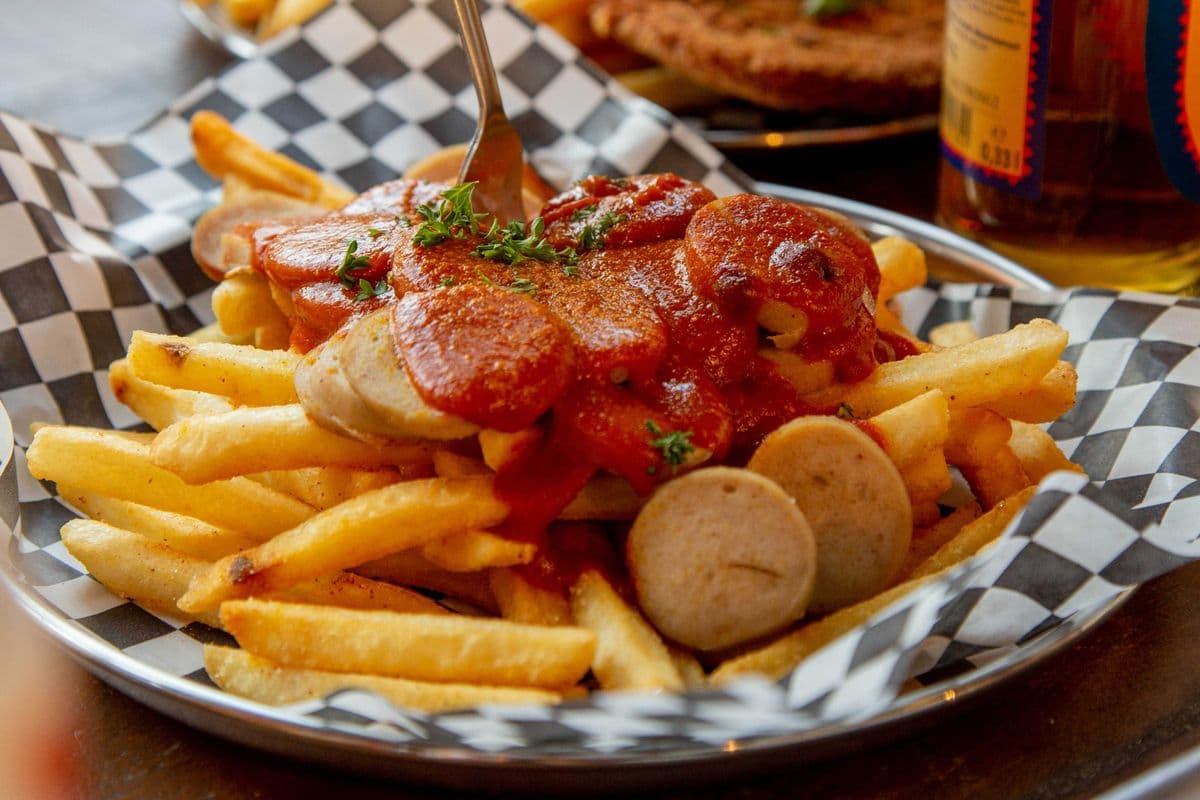 Assiette Currywurst