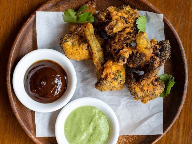 Tandoori Broccoli Pakora