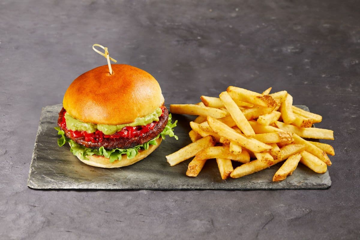 SPICY BLACK BEAN BURGER