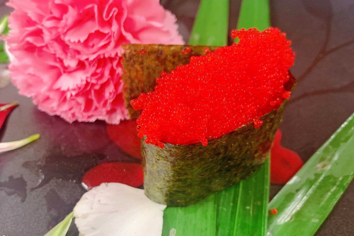 C13. Tobiko(sushi 3pcs)