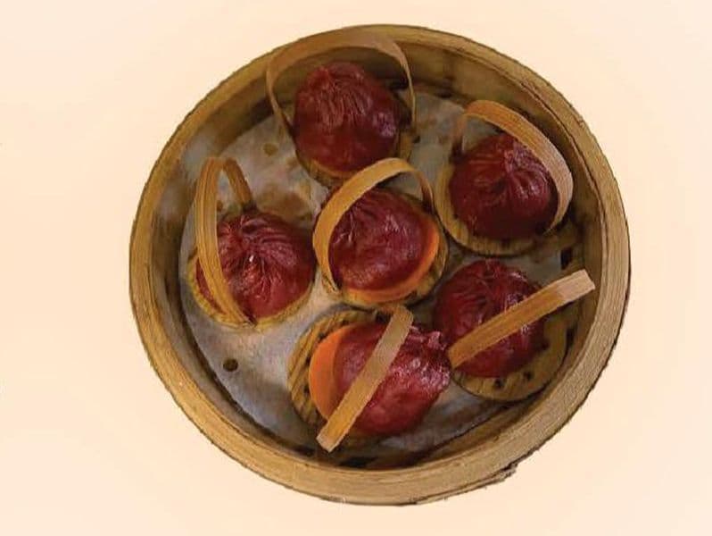 (A04) Mushroom Truffle Xioa Long Bao (6pcs) (A04) 尊享黑松露小笼包 (6pcs)