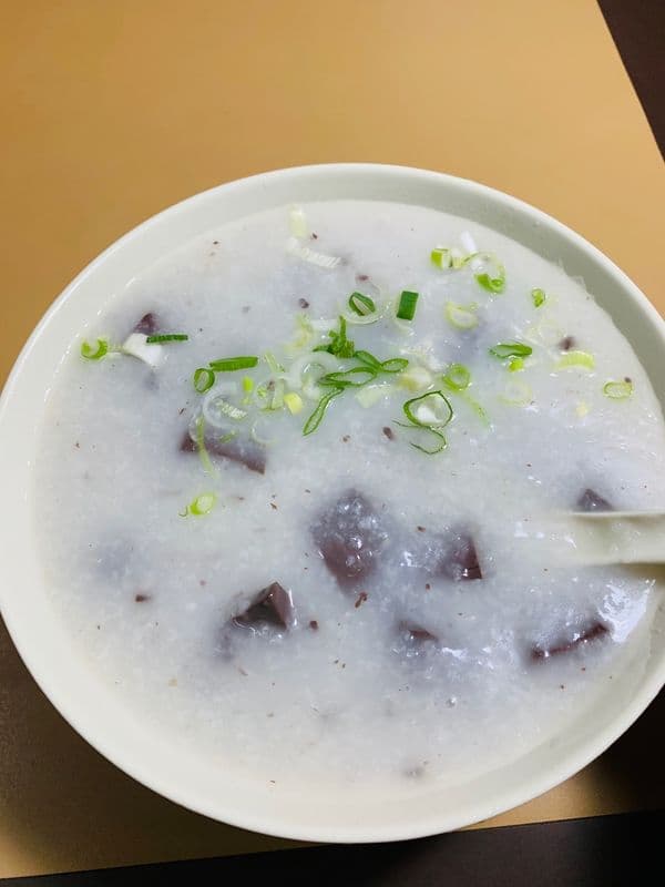 21. Pig's Blood Jello 豬紅粥