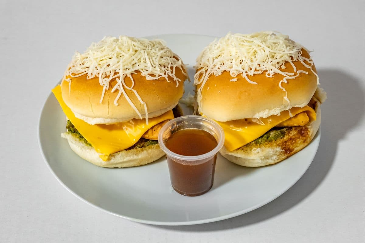 Cheese Samosa Pav 2pcs