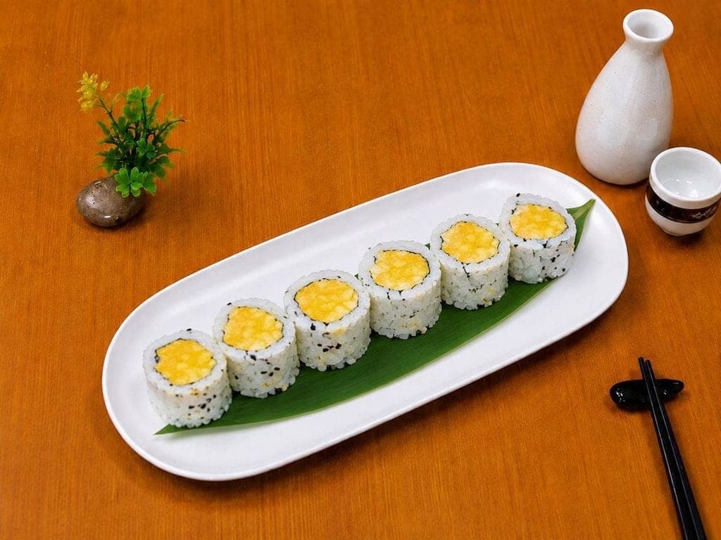 Crispy Mango Roll(6 pcs)