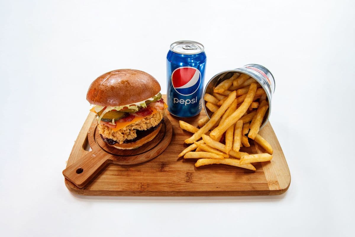 BBQ Ranch Sandwich Meal (1687 Cal)