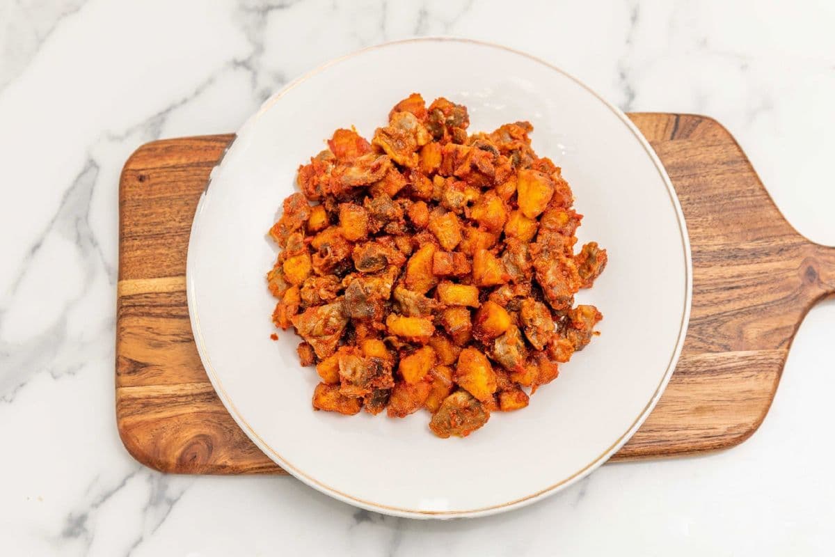 Gizdodo (Gizzard And Plantain)