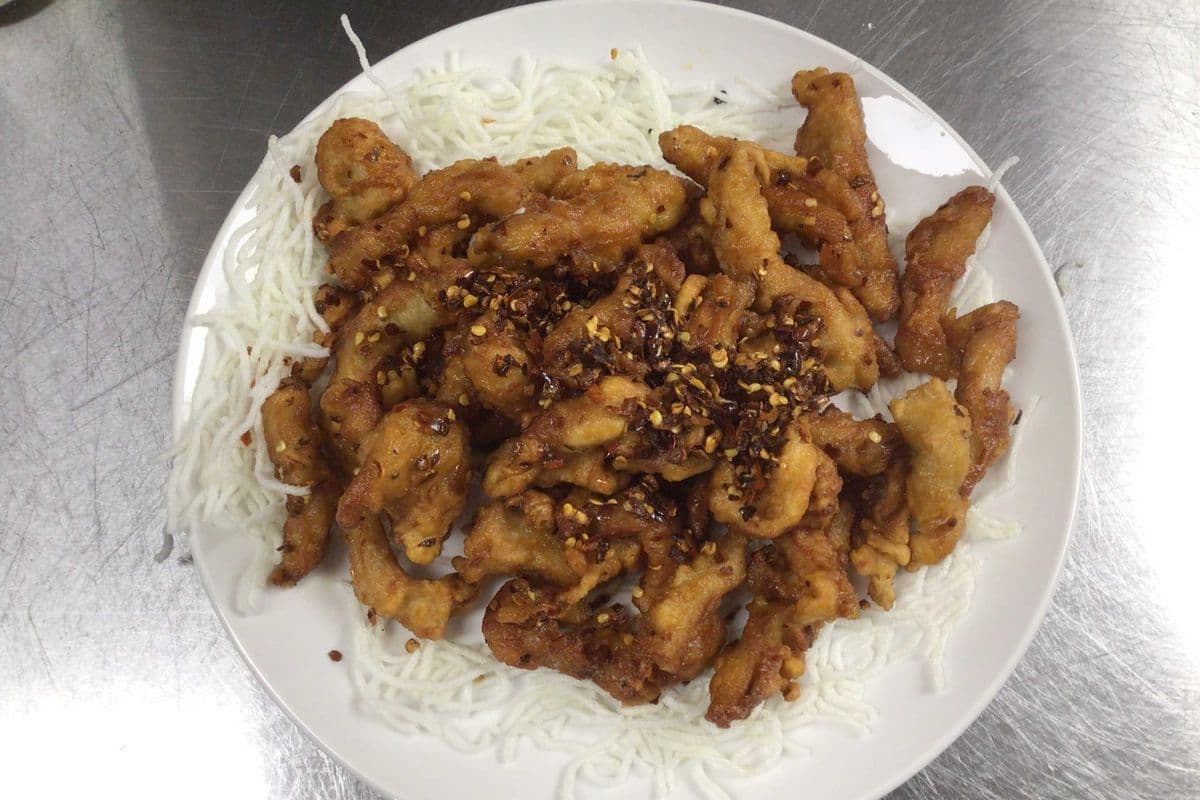 38. Dry Chilli Chicken