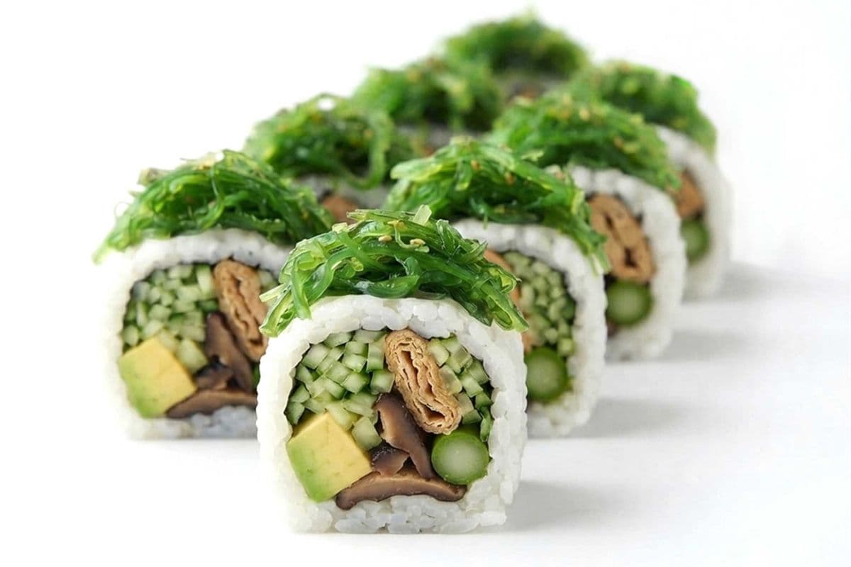 Green Field Roll 🌱