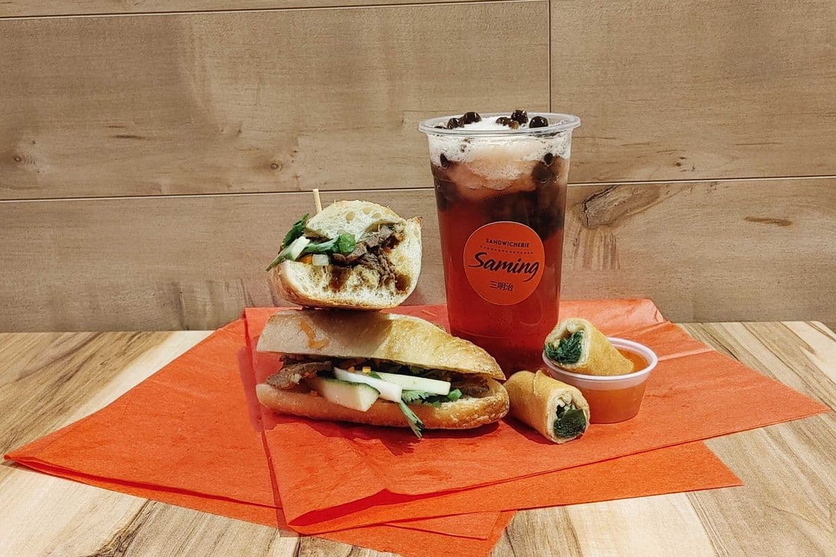 Banh Mi trio boeuf et boisson gazeuse / Banh Mi Beef Trio with Pop