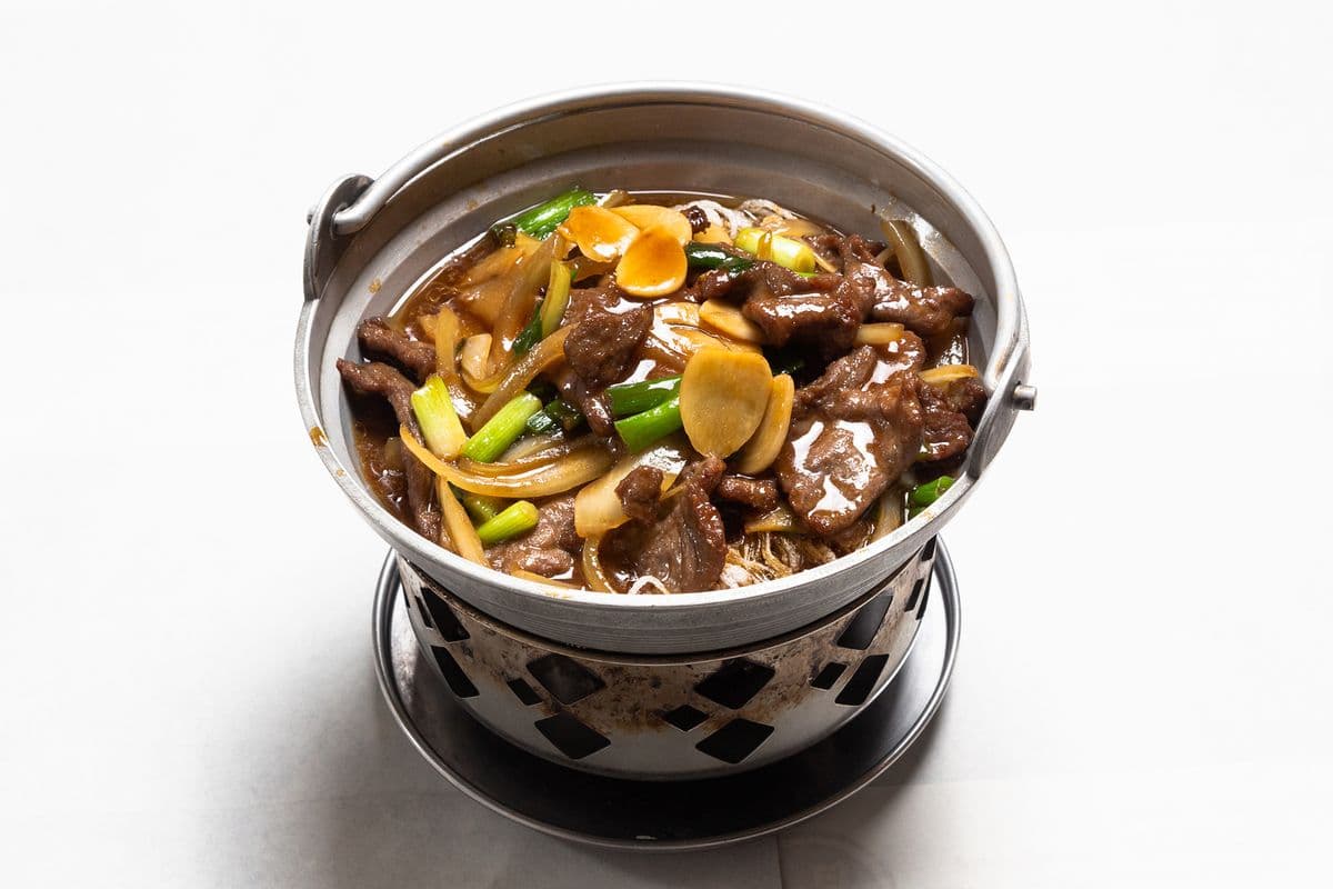 Ginger Onion Beef with Stir-Fried Vermicelli