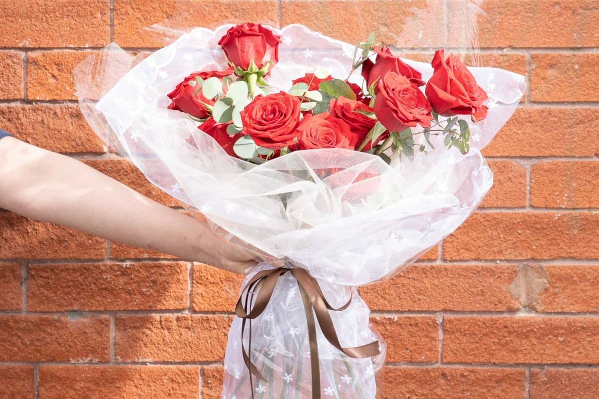 Lace Rose Bouquet