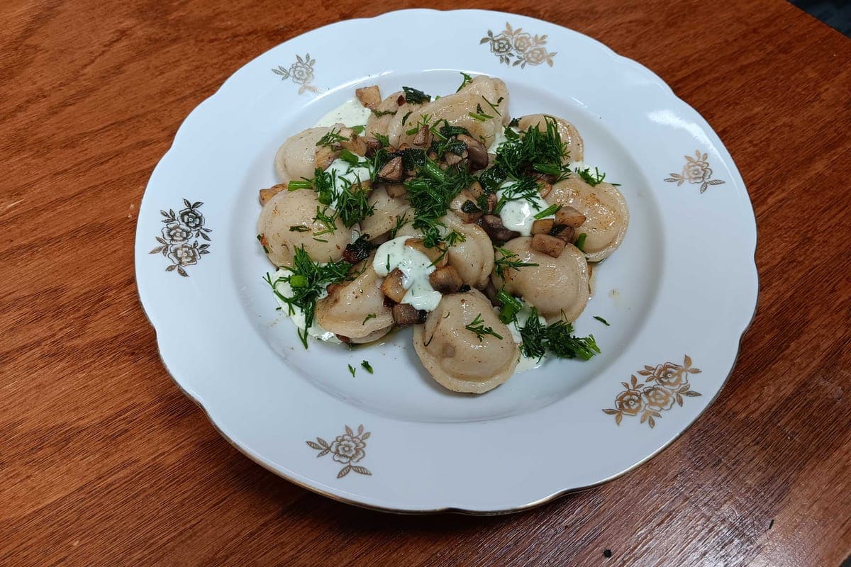 Pelmenis au veau and champignons / Veal & mushroom pelmeni