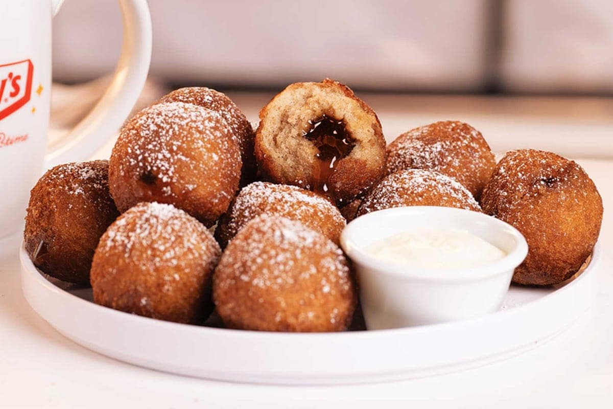 Maple-Stuffed Donut Holes (10 pcs) (1800 Cals)