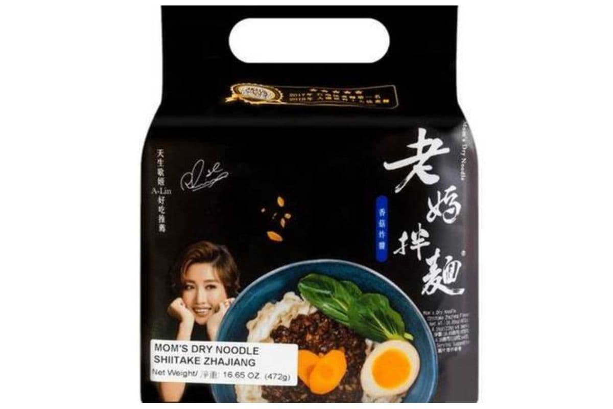 Mom’s Dry Noodle · Shiitake Fried Bean Sauce Flavour (472g)