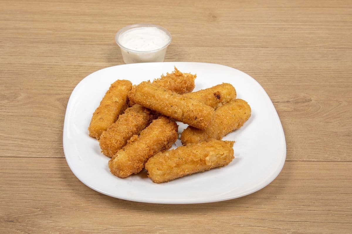 Mozzarella Sticks (8 pcs)