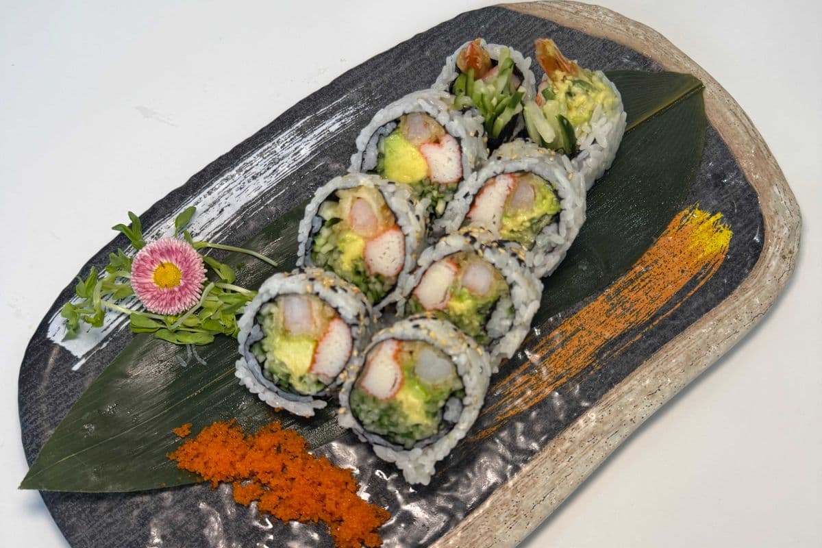 DR1. Dynamite Roll (8 pcs) 炸蝦天婦羅卷