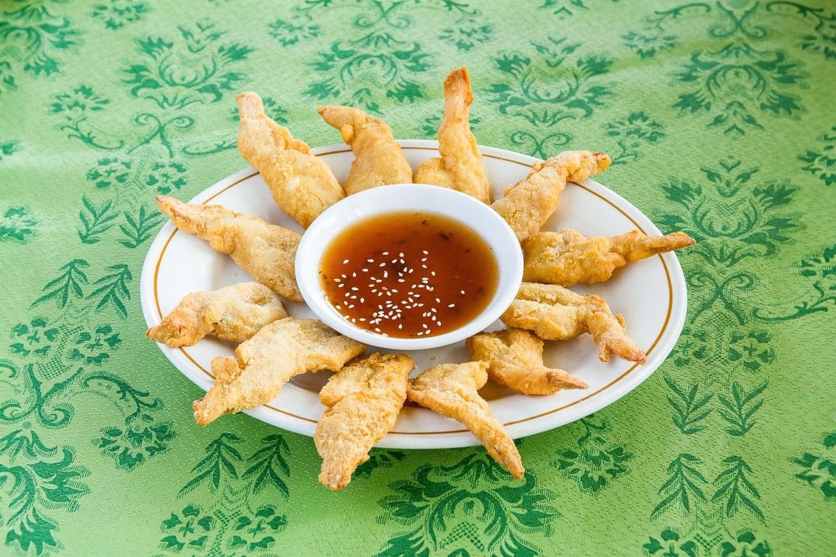 Deep-Fried Crispy Prawns (Battered)