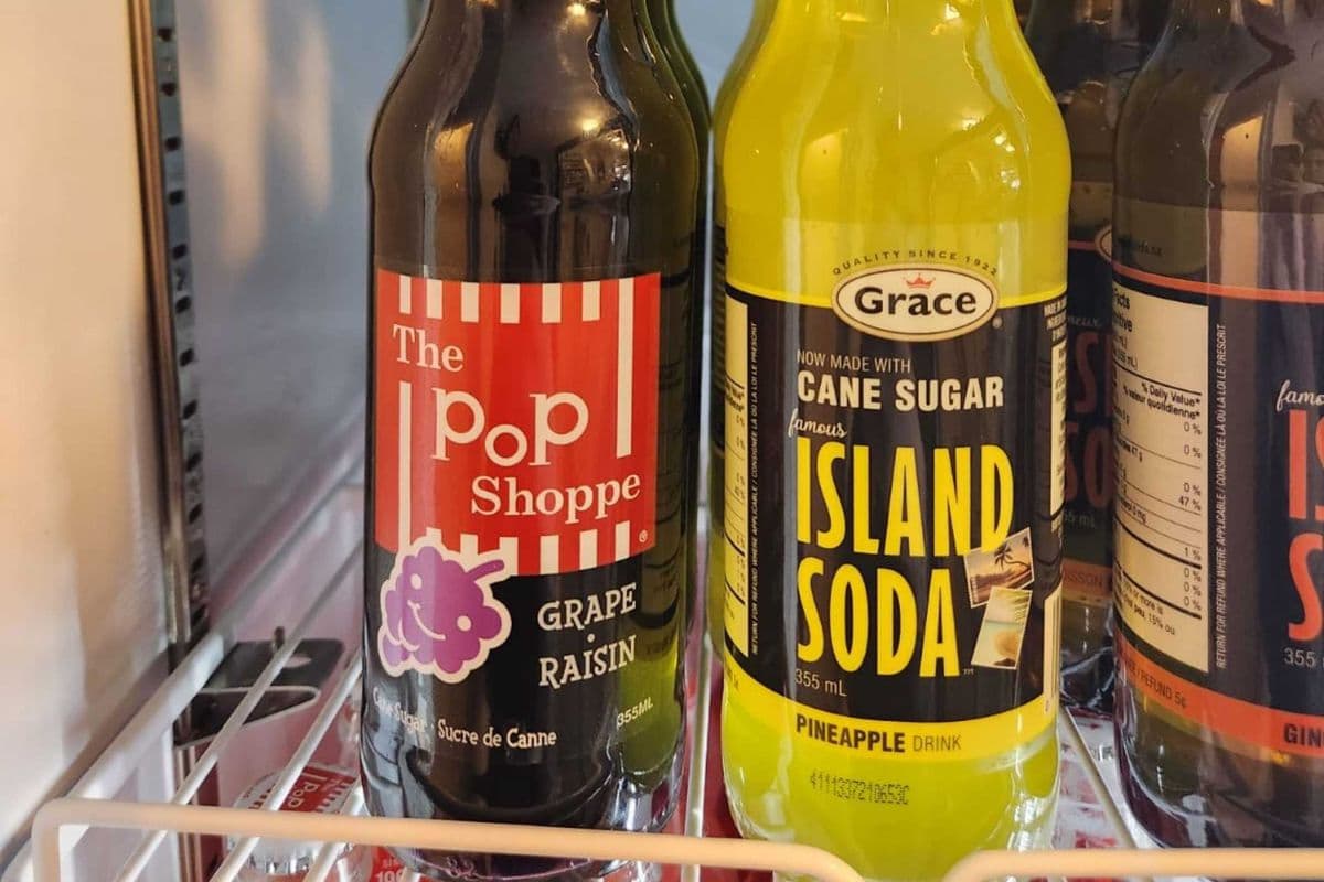 Pop Shoppe Grape (355ml)