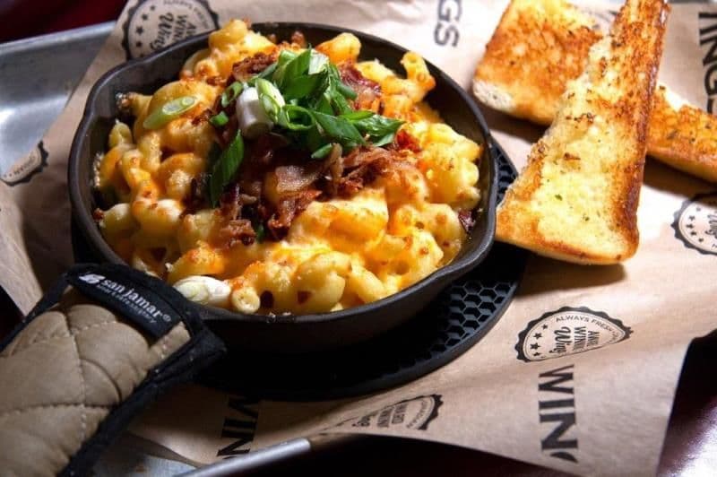 Bacon Mac+Cheese Skillet