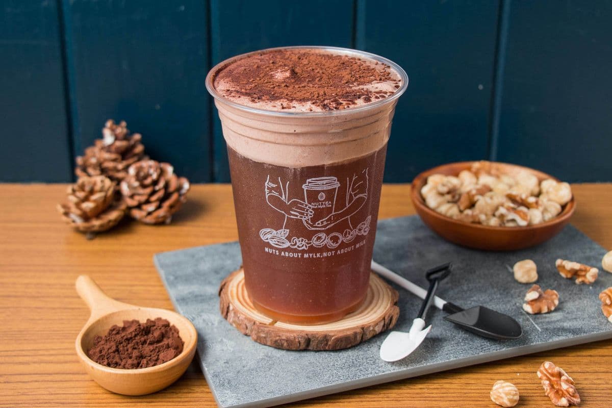 Earl Grey with Chocolate Nut Cream