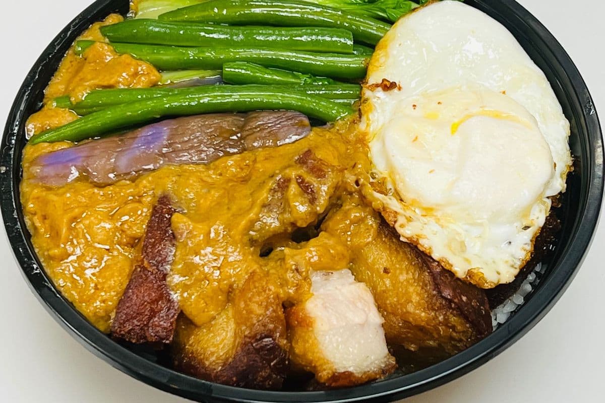 Crispy Bagnet Kare-Kare Rice Bowl