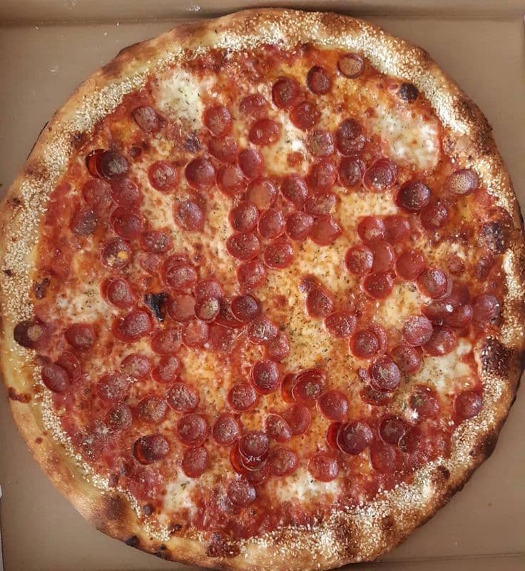 14" Pepperoni Pizza