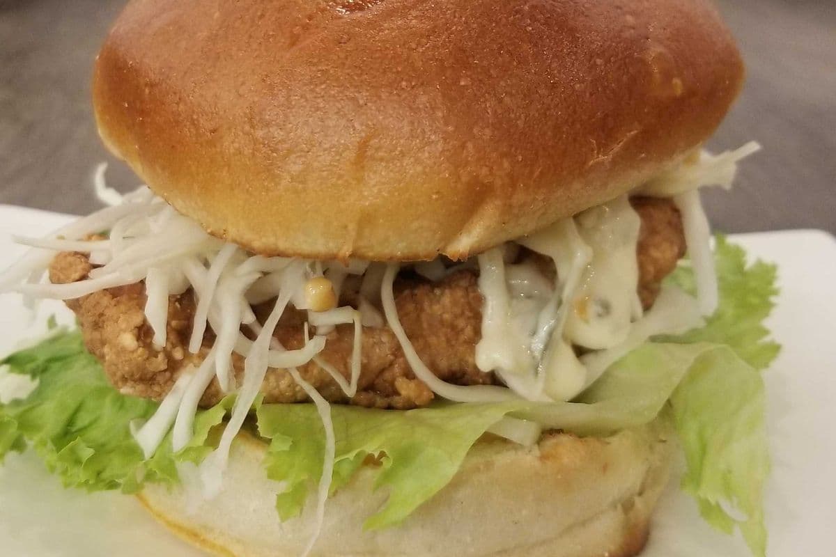 Kara Age Chicken Burger