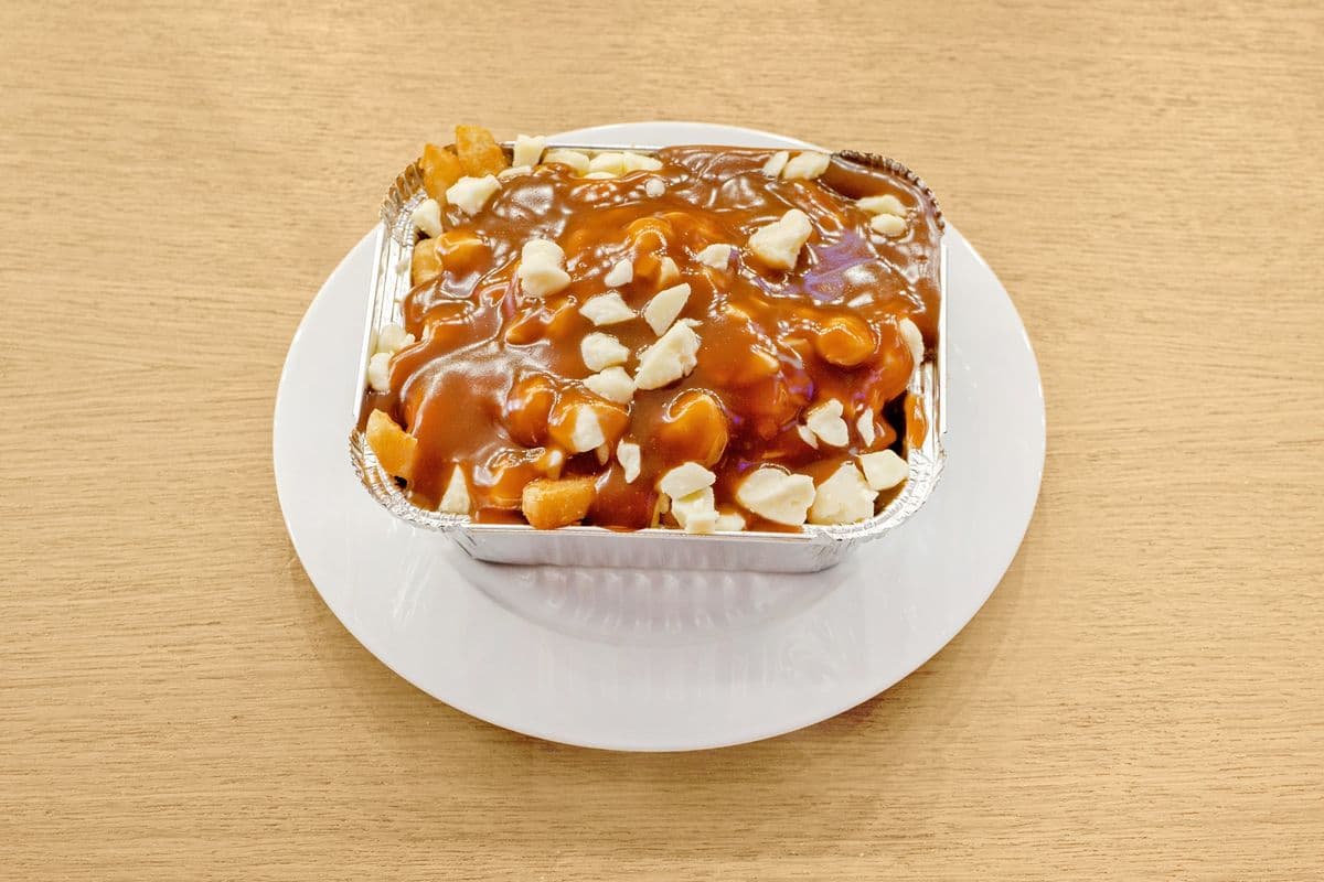 Regular Poutine / Poutine régulière