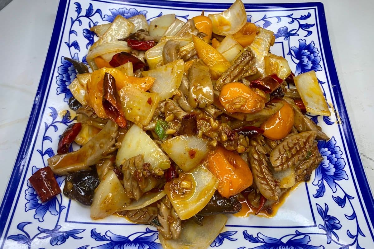 81. Spicy Stir-Fried Pork Kidney