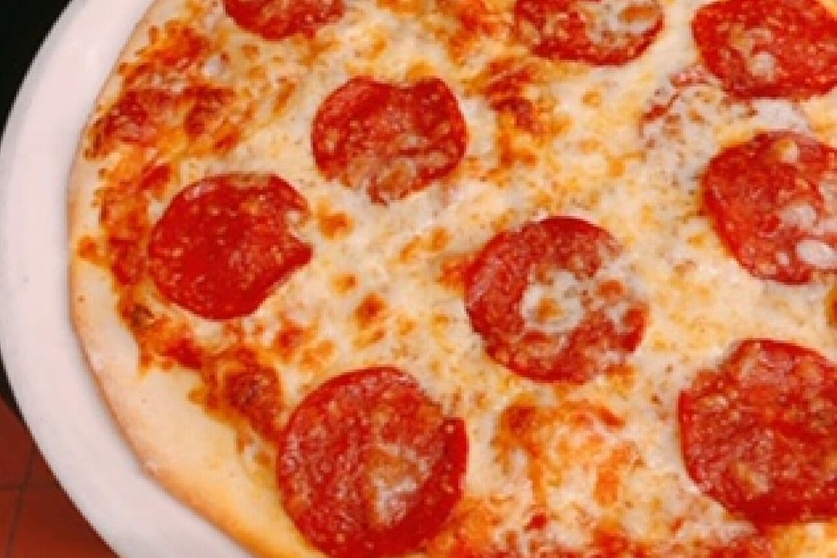 Quattro Formaggio with Pepperoni