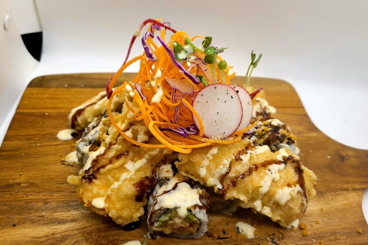 Salmon Tempura Roll