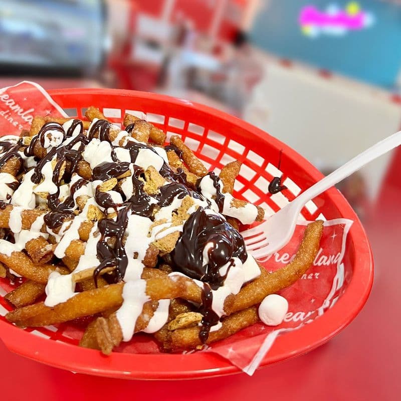 S'more Poutine