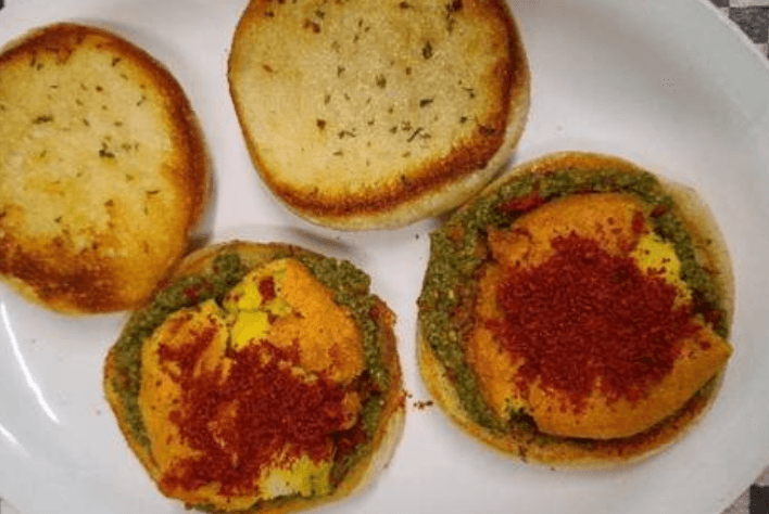 Vada Pav (2 pcs)
