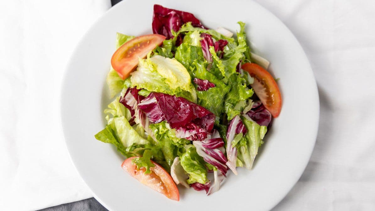 Seasoned Tossed Greens Salad
