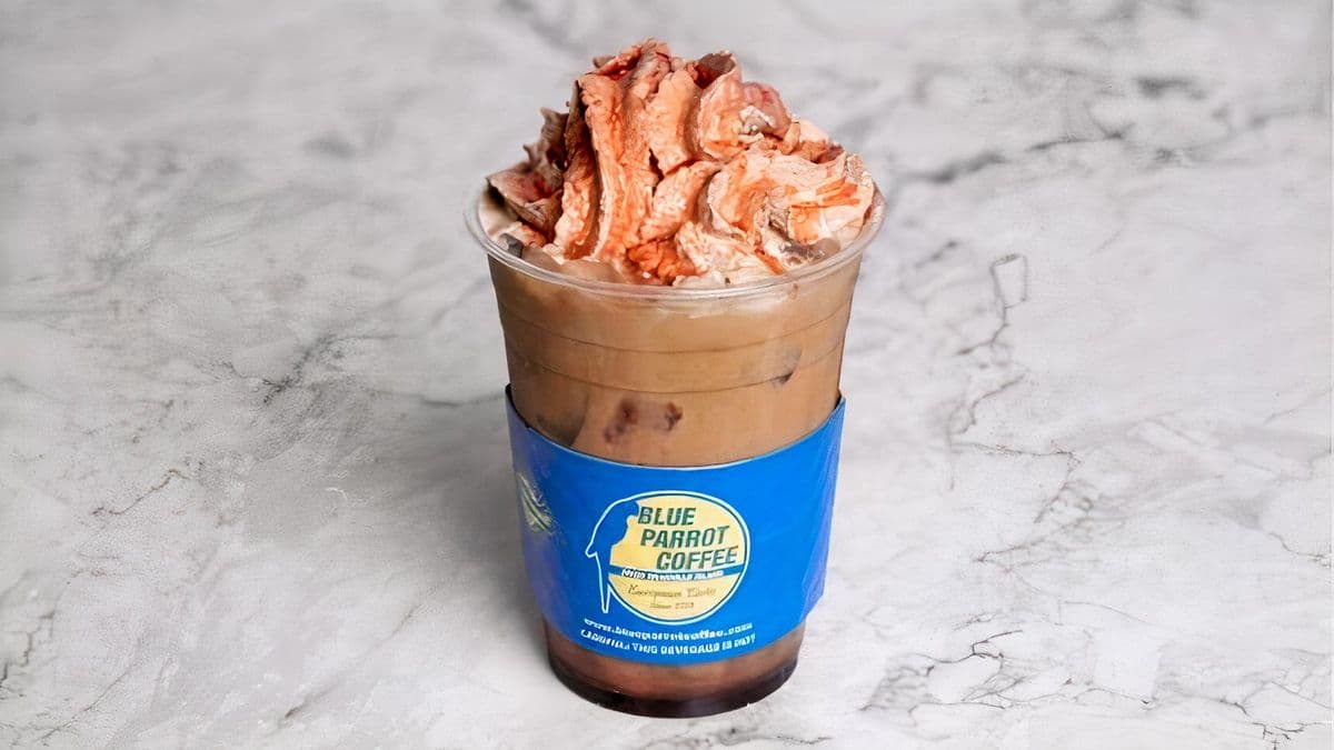 Iced Raspberry Mocha (16oz)