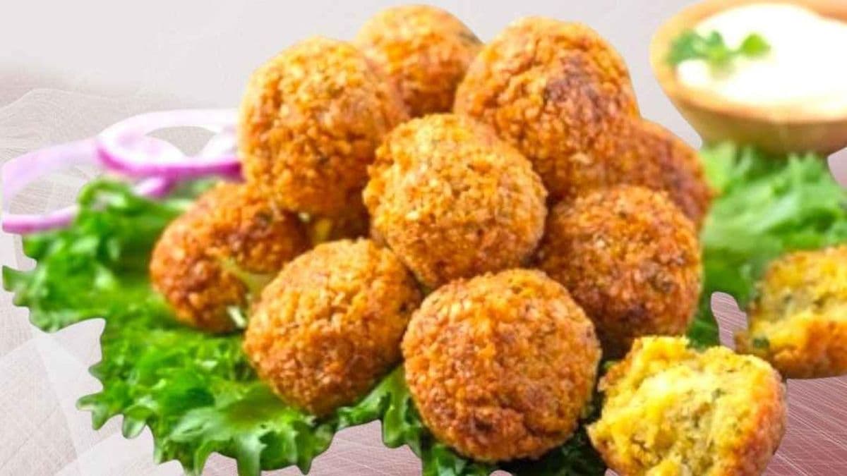 Half Dozen Falafel