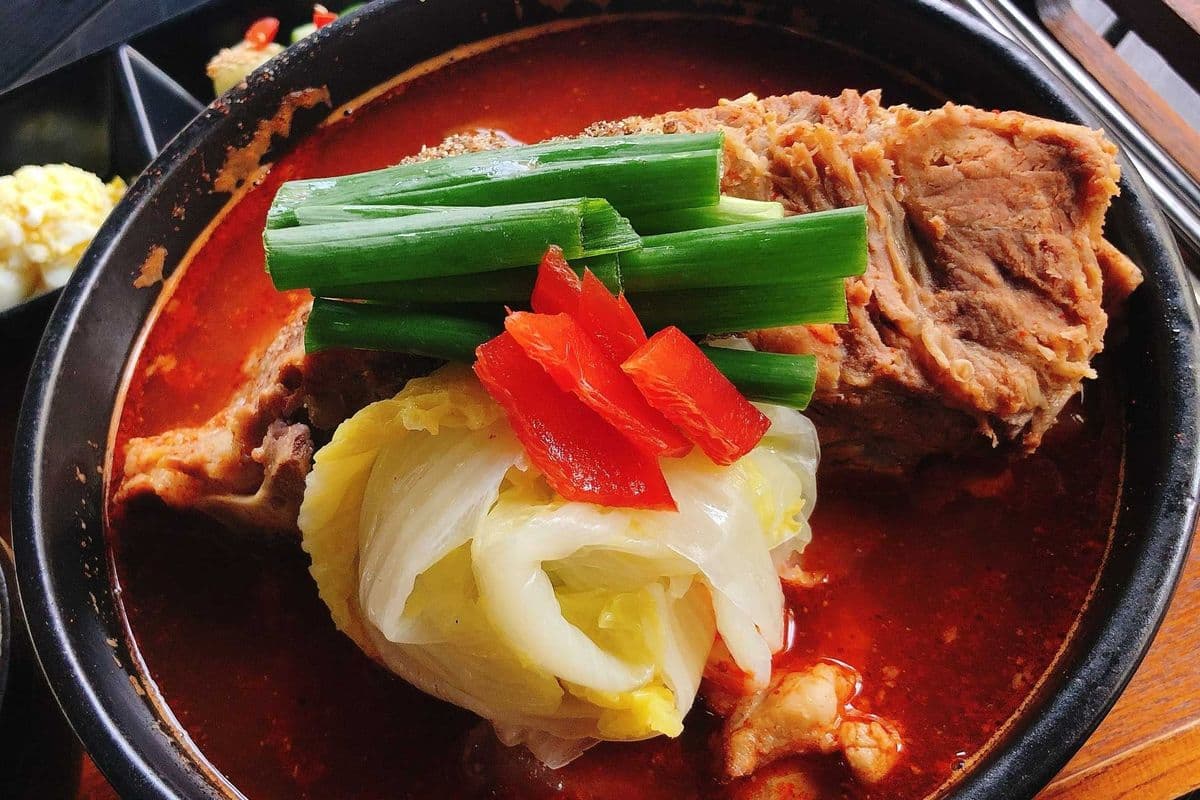Gamjatang 감자탕