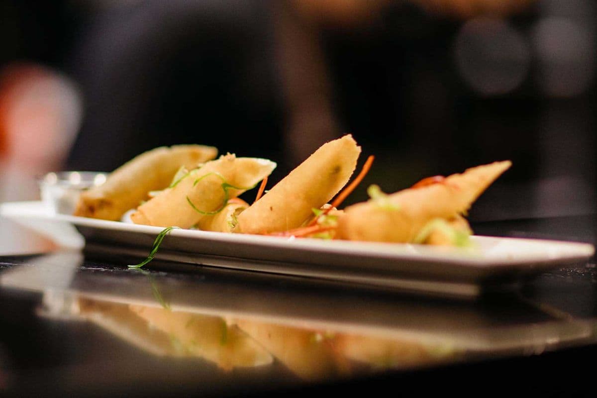 Lola's Lumpia (Spring Roll) (4 pcs)