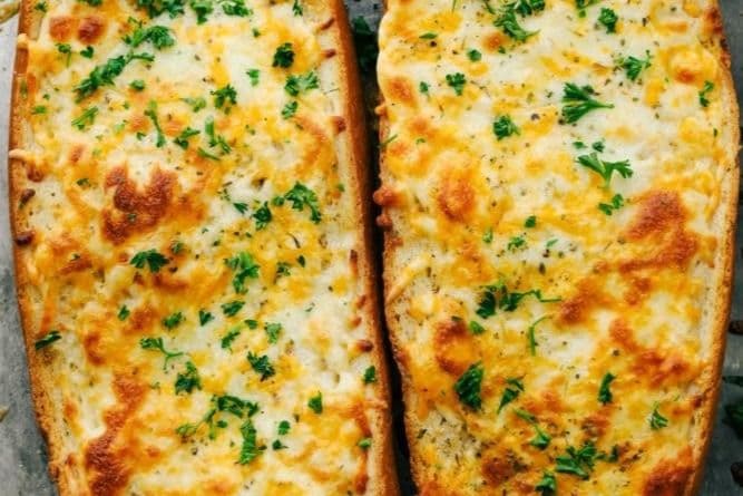 Garlic Bread with Cheese
