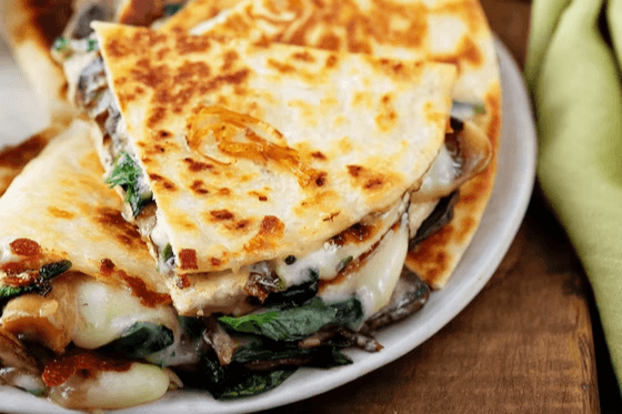 Spinach and Cheese-Stuffed Naan