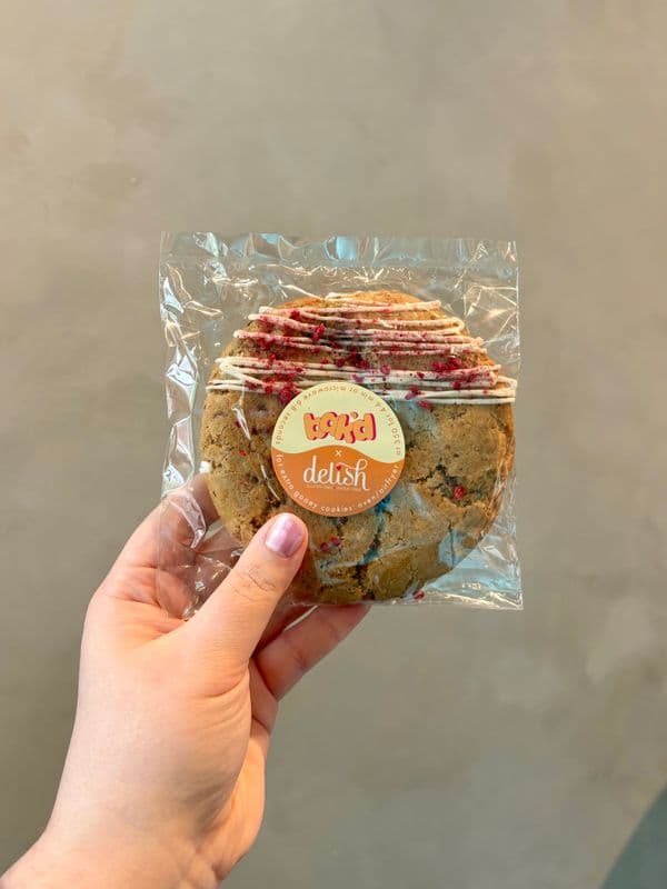 (GF) Delish x BAK'D White Chocolate Raspberry