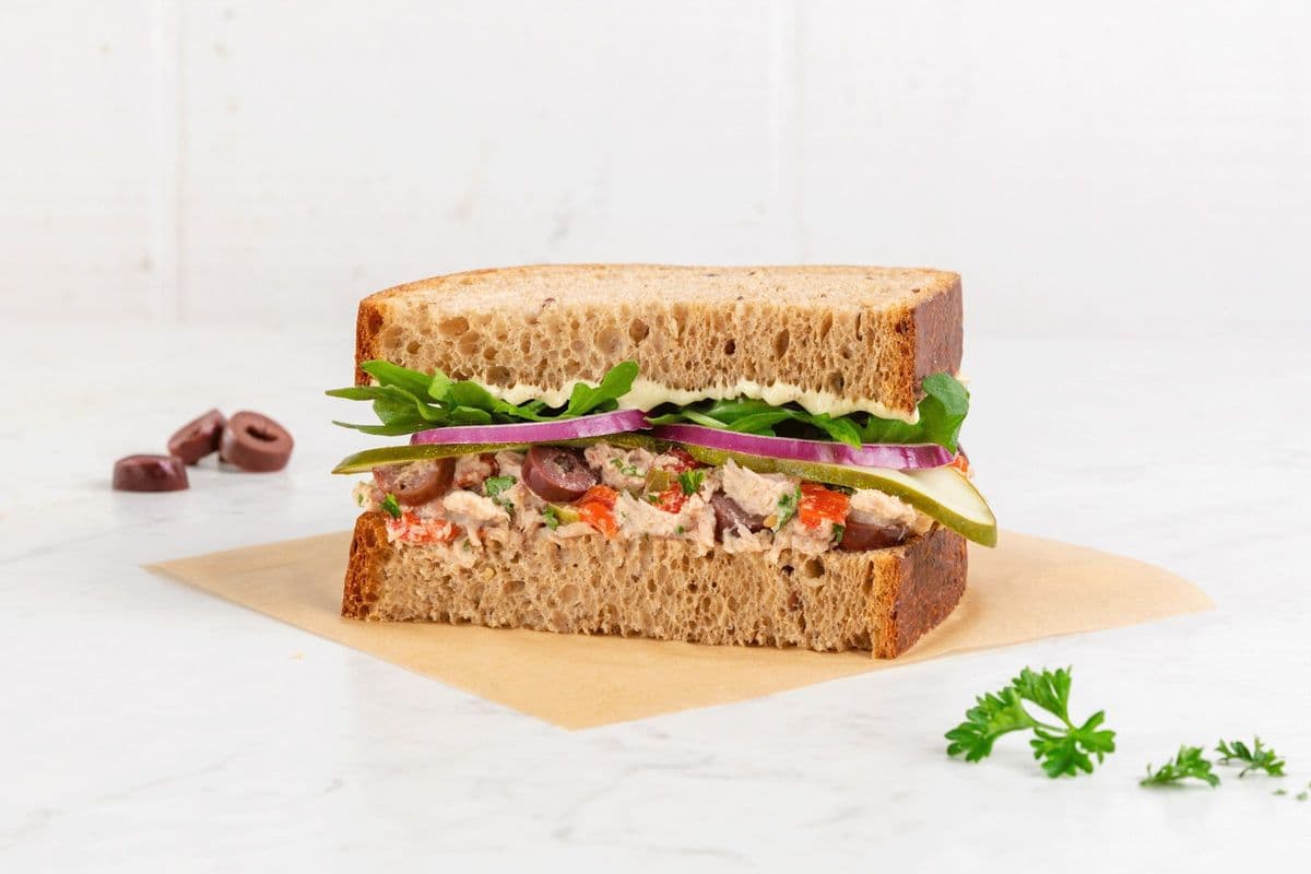 Tuna Salad Sandwich (Whole)